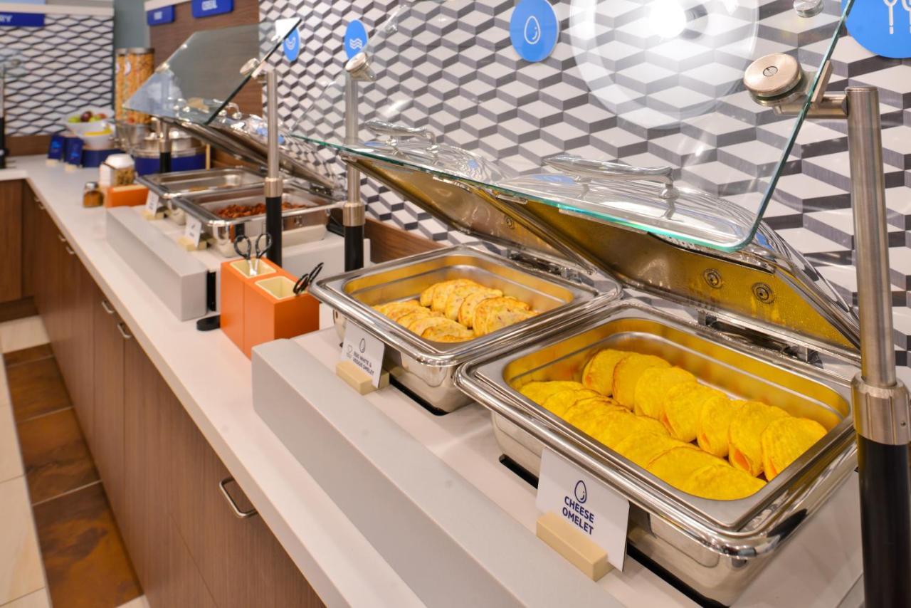 Holiday Inn Express - White Marsh By Ihg Esterno foto