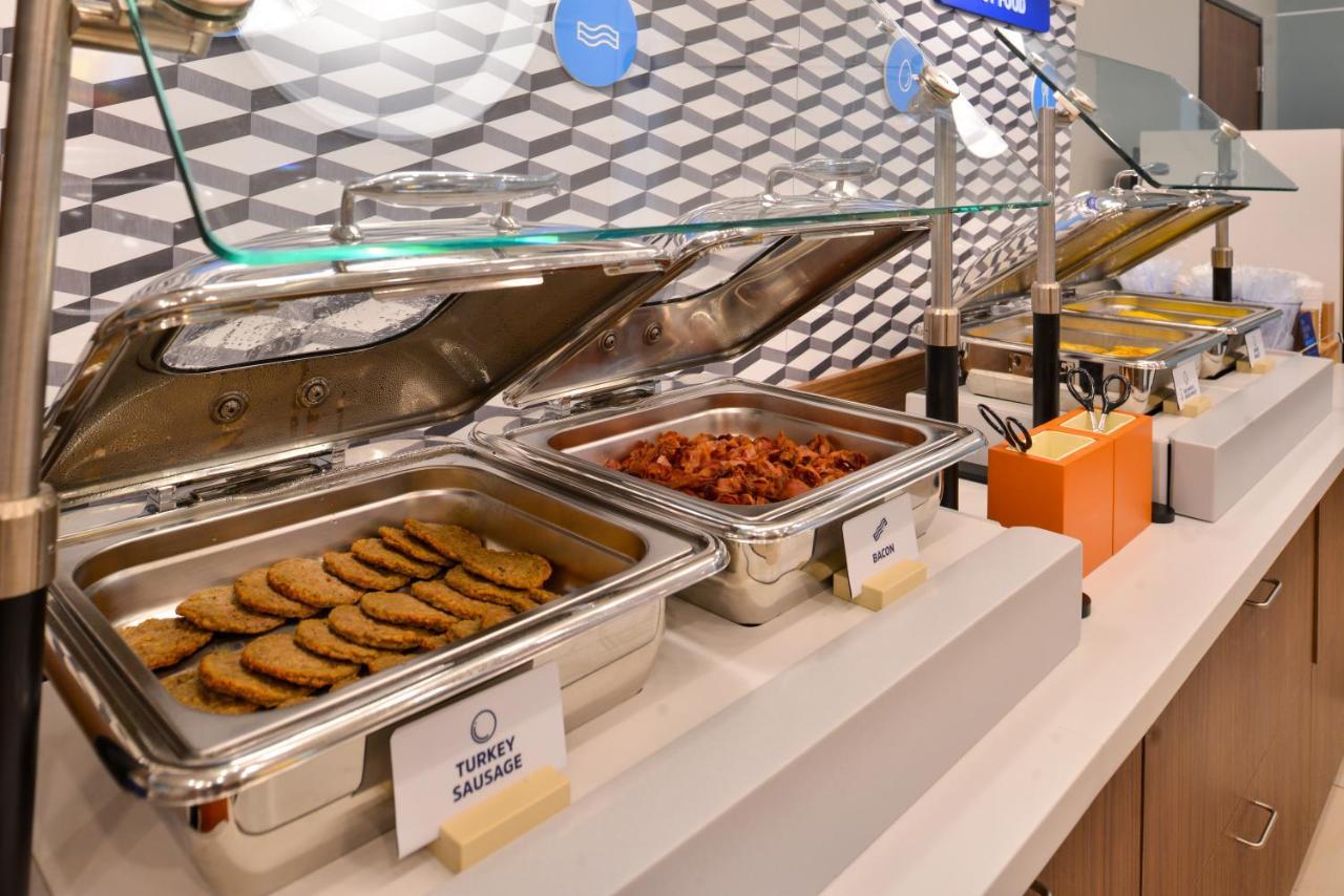 Holiday Inn Express - White Marsh By Ihg Esterno foto